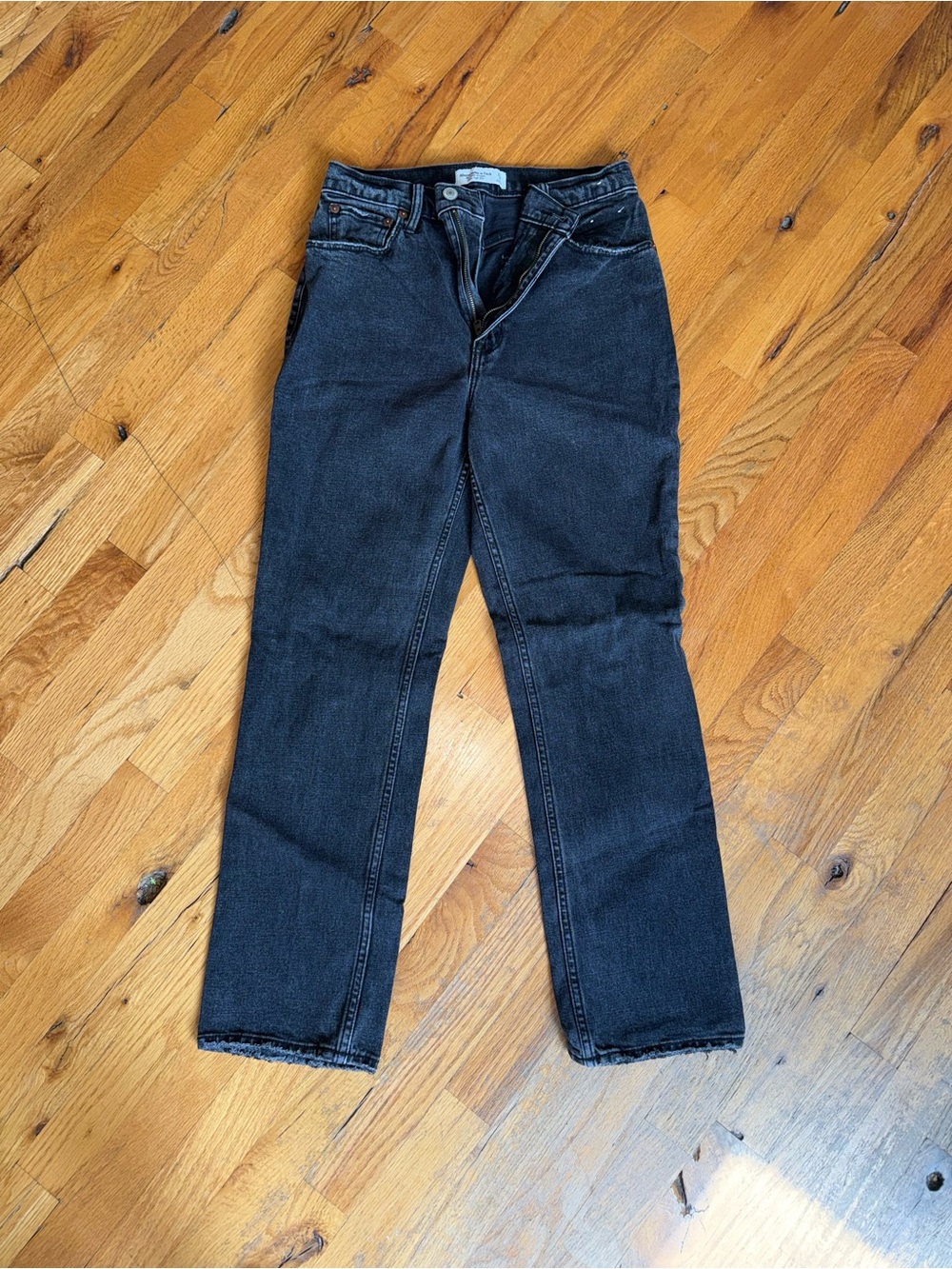 Abercrombie & Fitch Ankle High Rise Women's Black Straight Leg Jeans